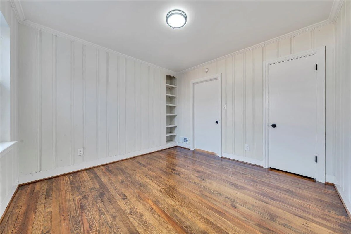 202 N Bruffey ST - Photo 18