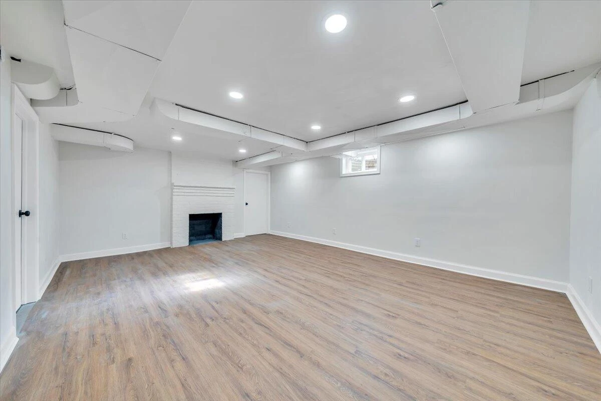 202 N Bruffey ST - Photo 25