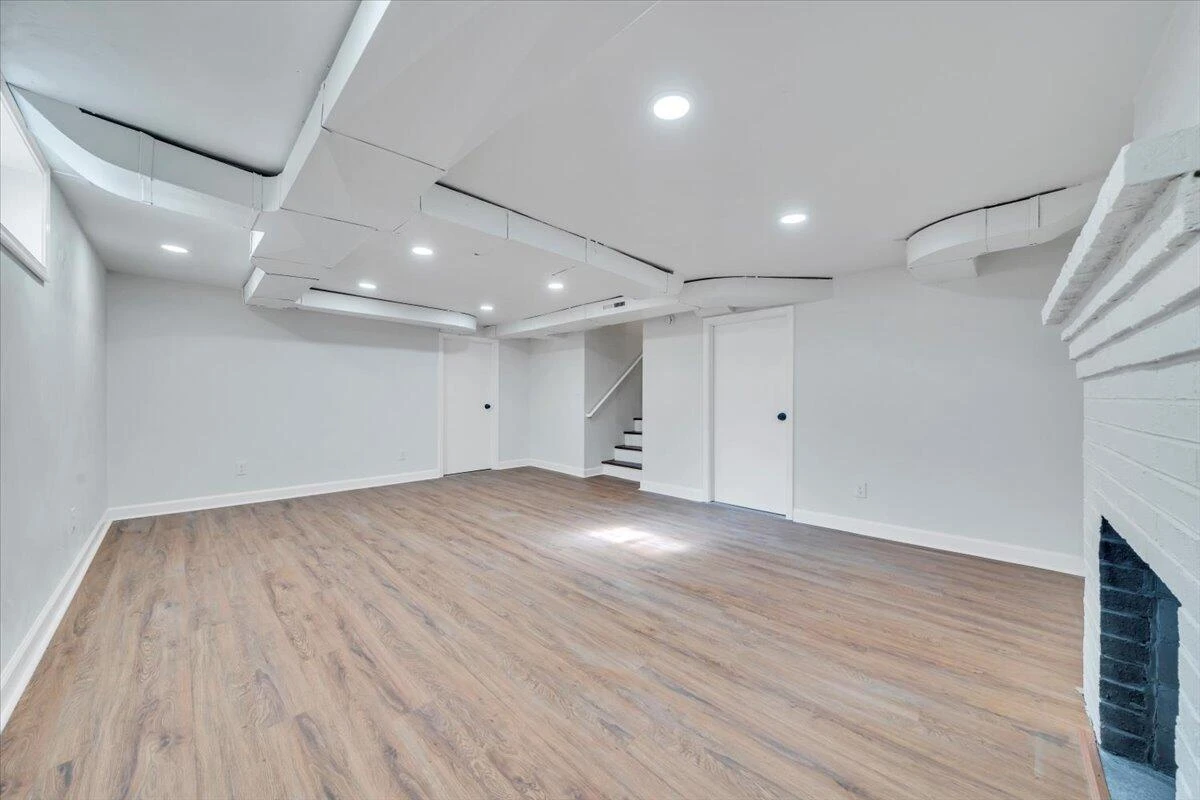 202 N Bruffey ST - Photo 27
