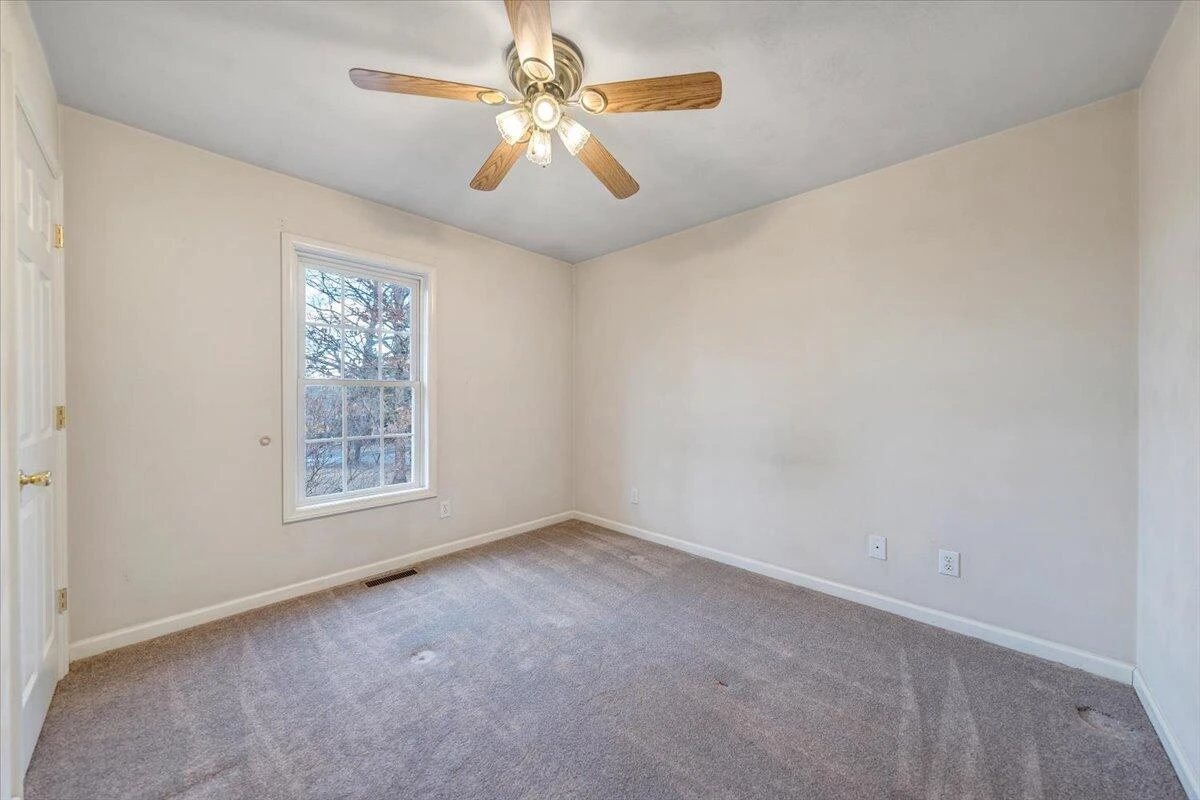1093 Hales Ford RD - Photo 23