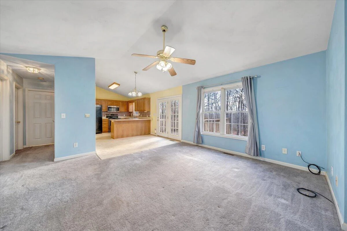 1093 Hales Ford RD - Photo 7