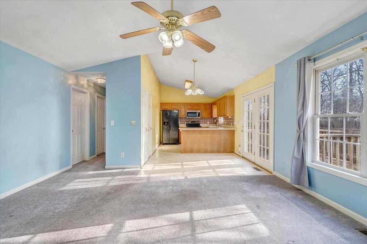 1093 Hales Ford RD - Photo 8