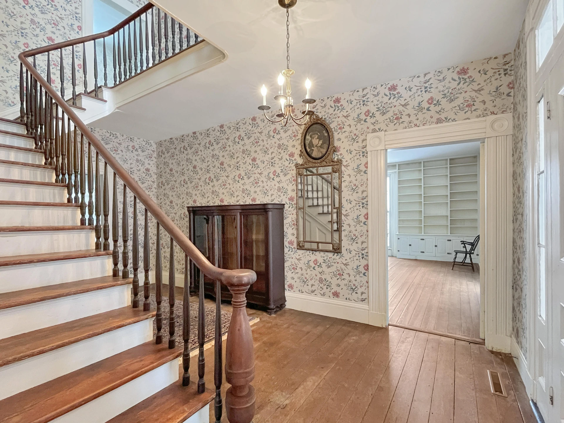 210 Hoha LN - Photo 8