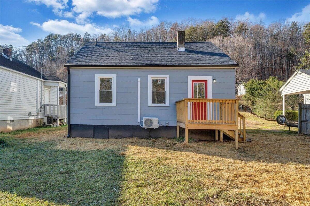 1890 Daniels Creek RD - Photo 23
