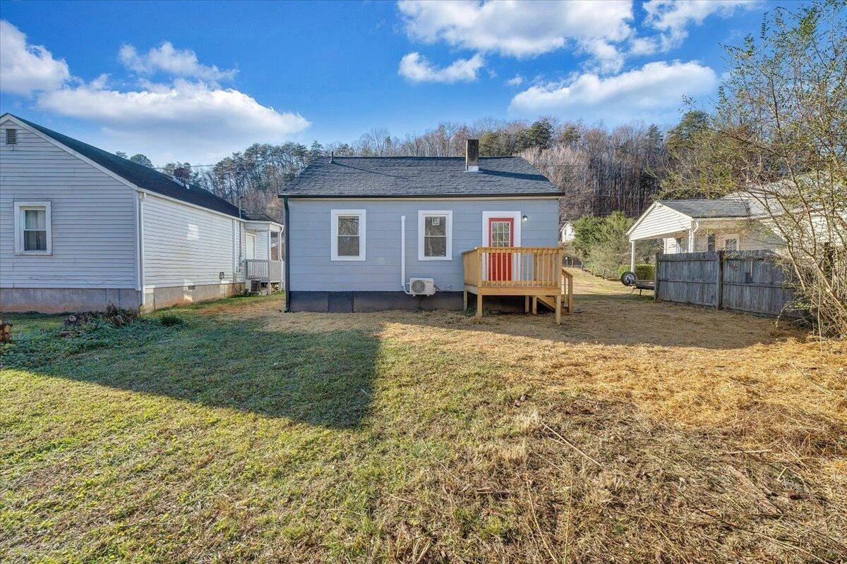 1890 Daniels Creek RD - Photo 24