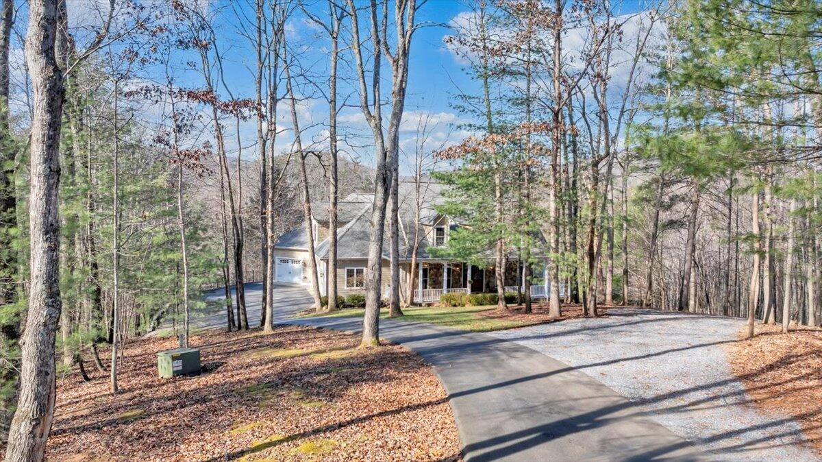 5565 Carons View LN - Photo 105