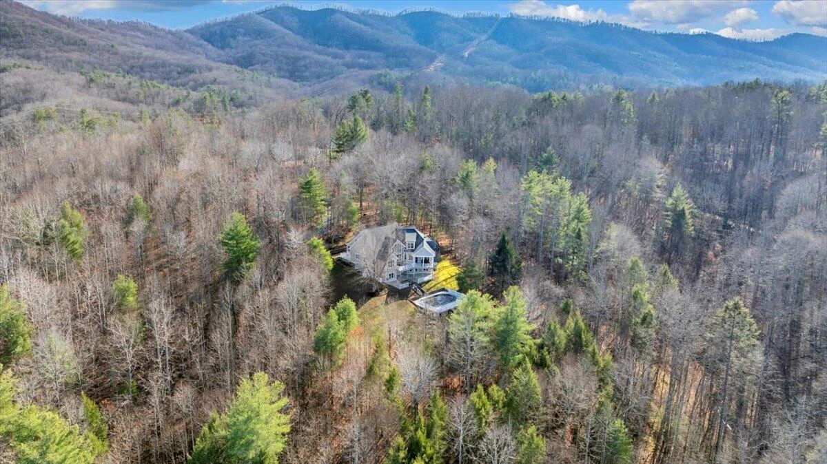 5565 Carons View LN - Photo 110