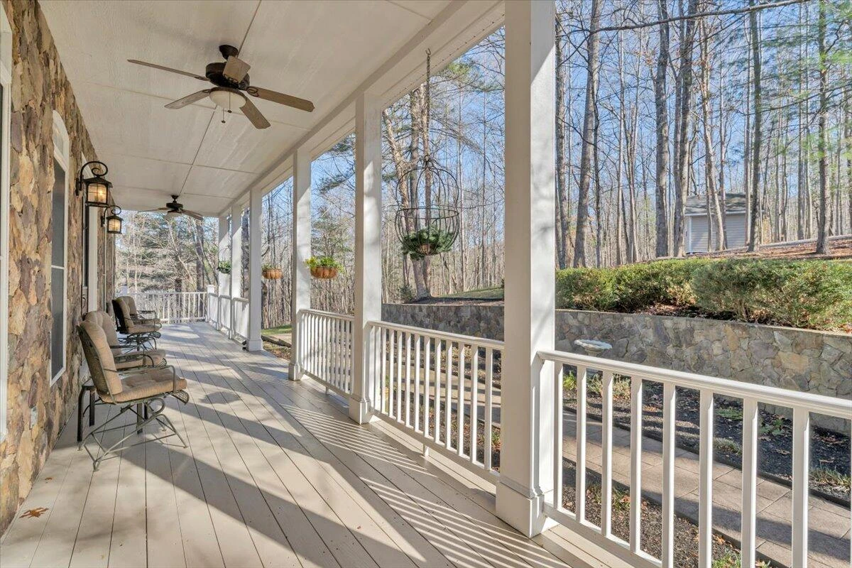 5565 Carons View LN - Photo 15