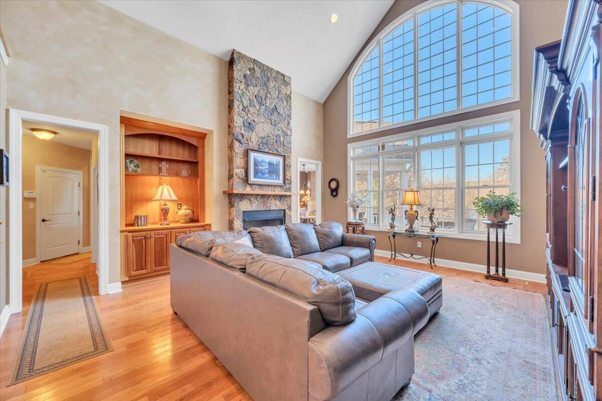 5565 Carons View LN - Photo 23