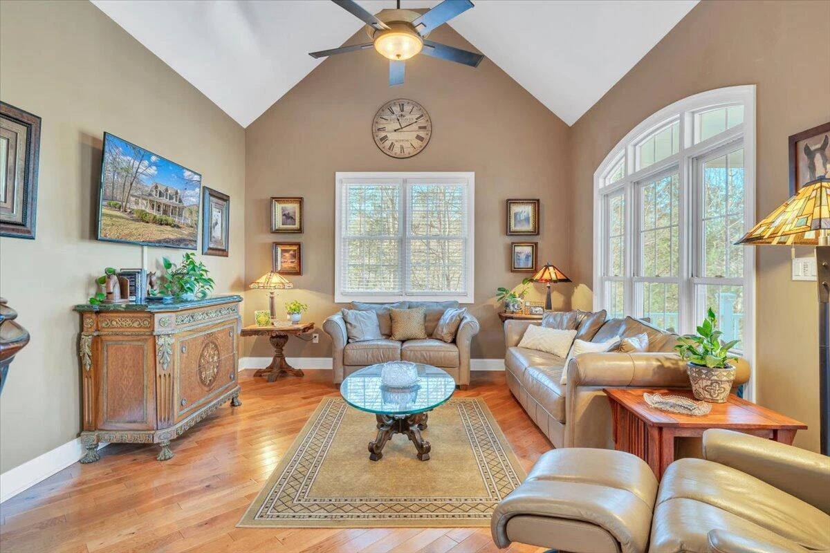 5565 Carons View LN - Photo 36