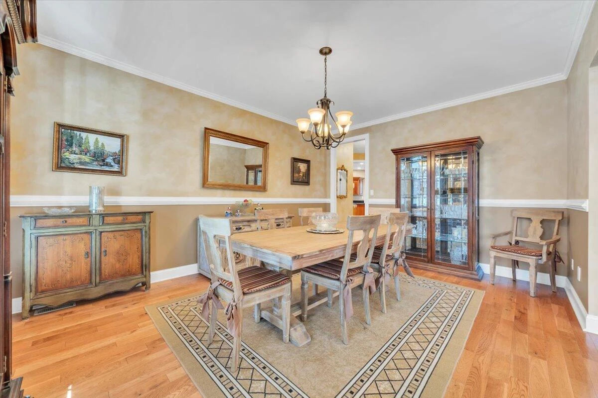 5565 Carons View LN - Photo 39