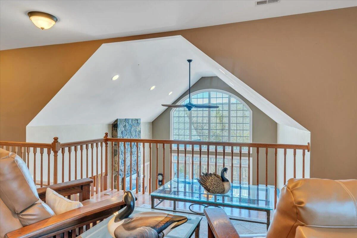 5565 Carons View LN - Photo 62