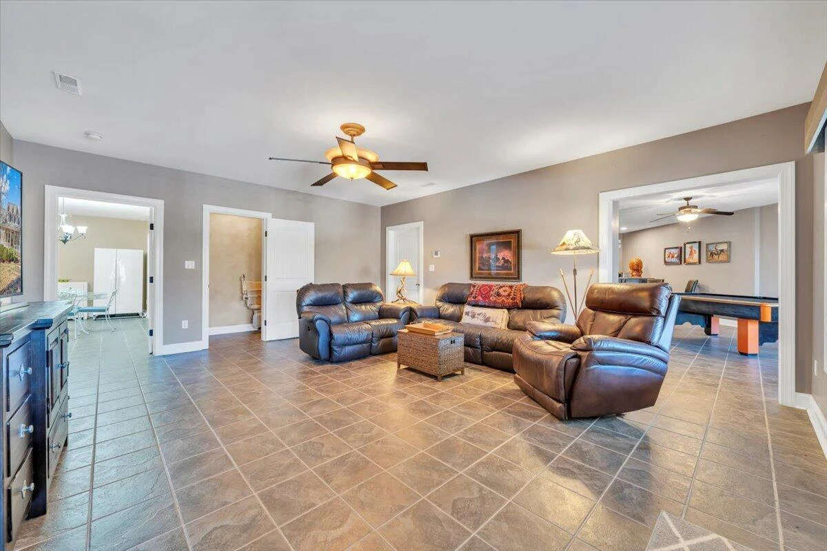 5565 Carons View LN - Photo 75