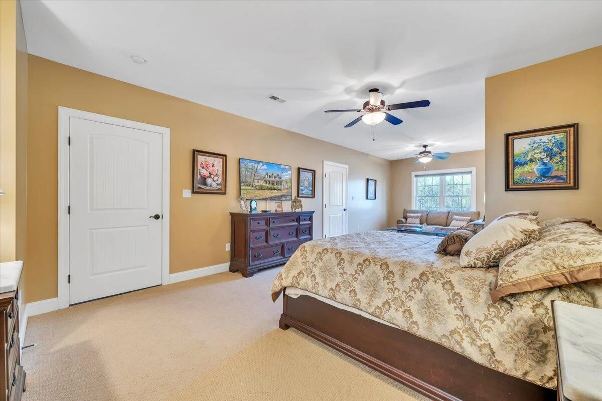 5565 Carons View LN - Photo 86