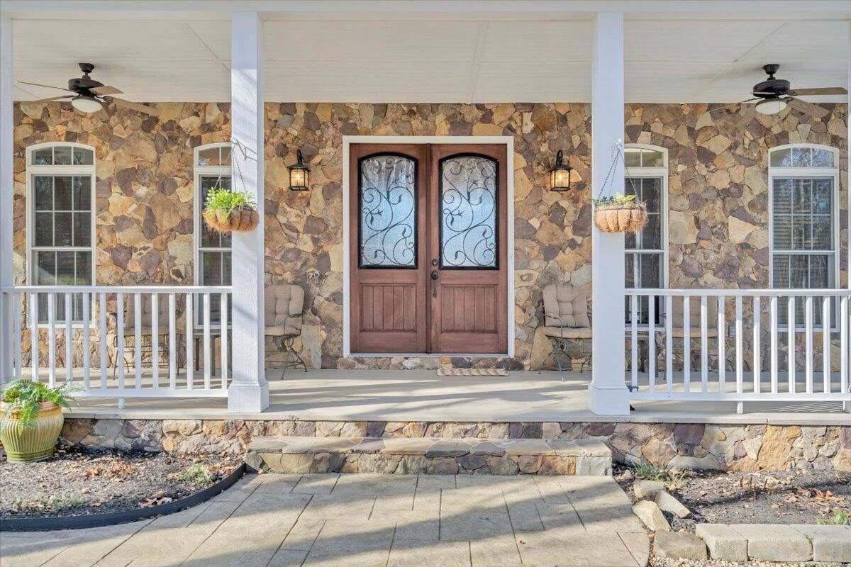 5565 Carons View LN - Photo 13