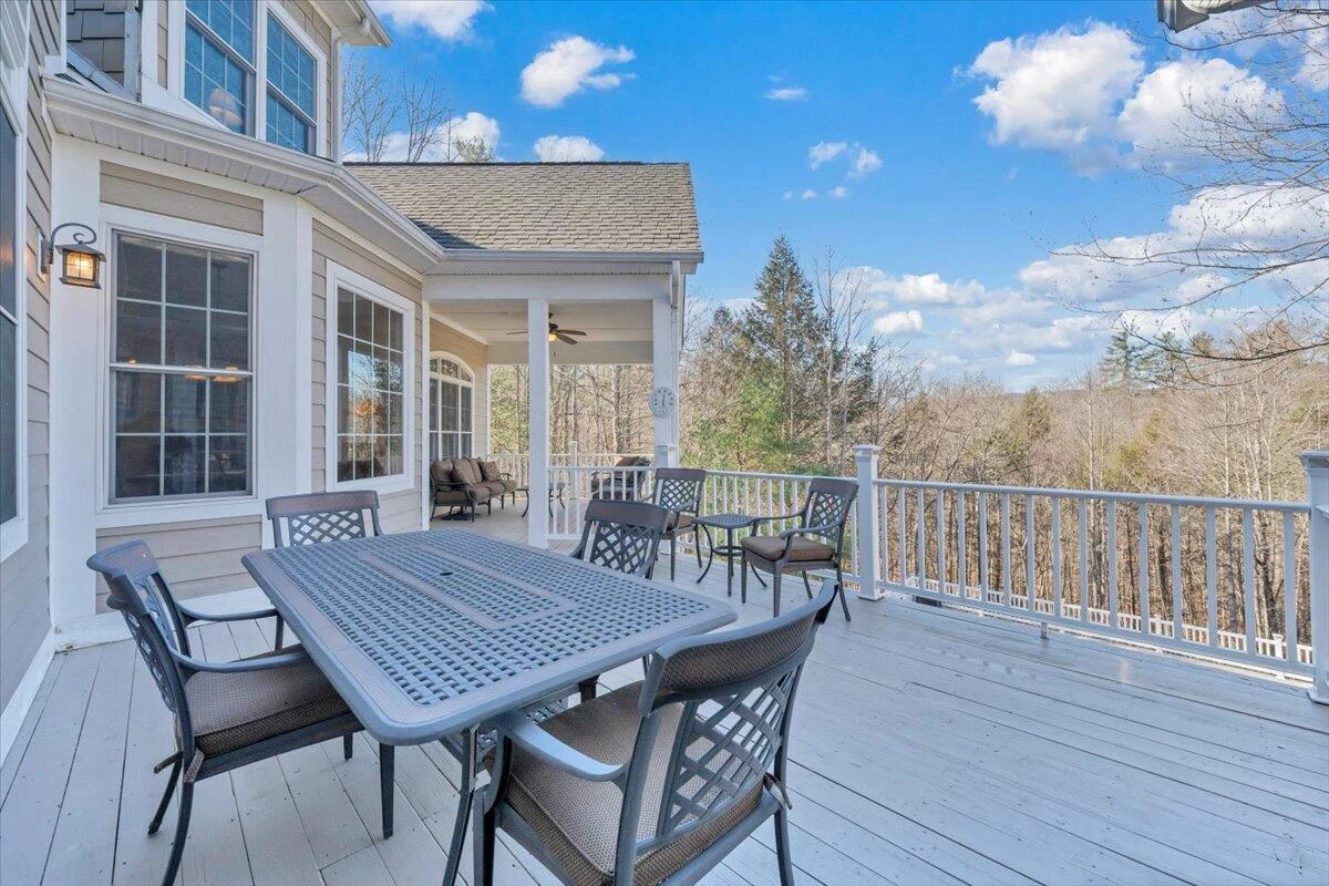5565 Carons View LN - Photo 95
