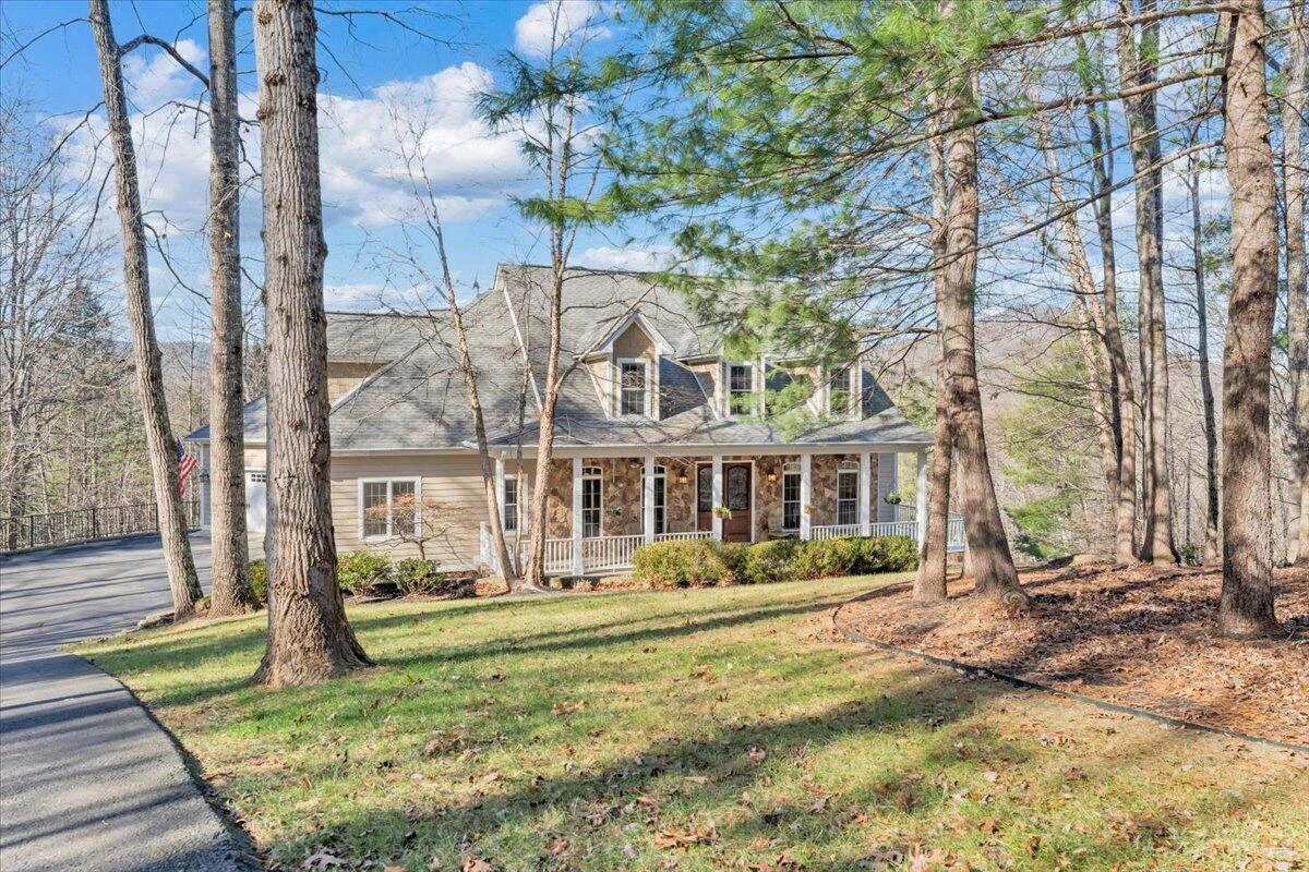 5565 Carons View LN - Photo 103