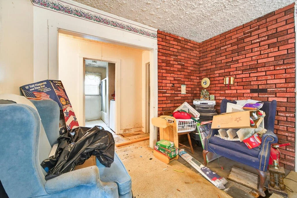 413 Commerce AVE - Photo 7