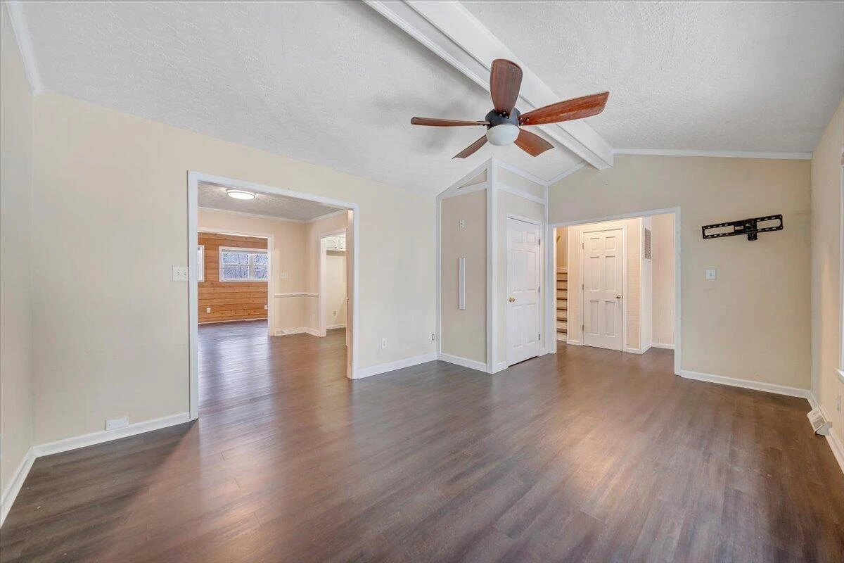 1261 Bearcreek Loop - Photo 10