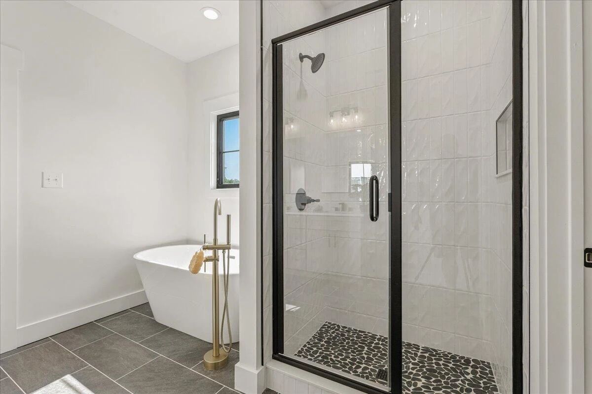 1037 Westerham CT - Photo 25