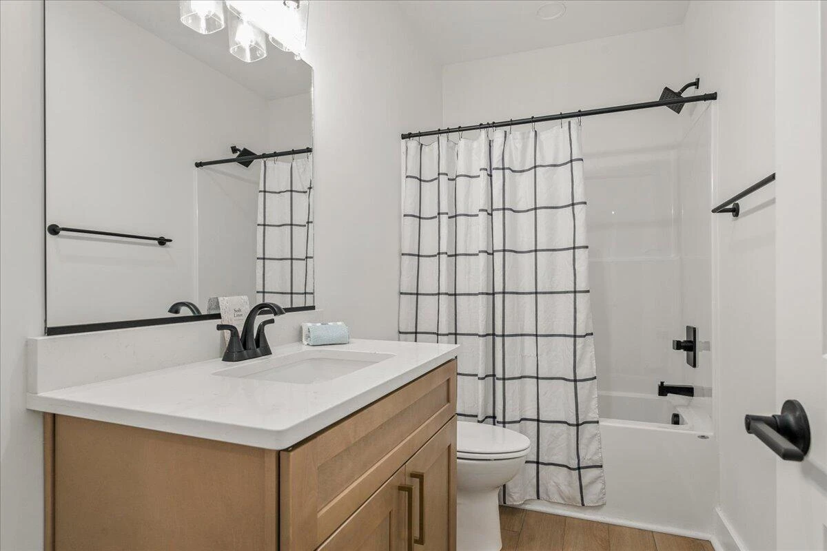 1037 Westerham CT - Photo 48