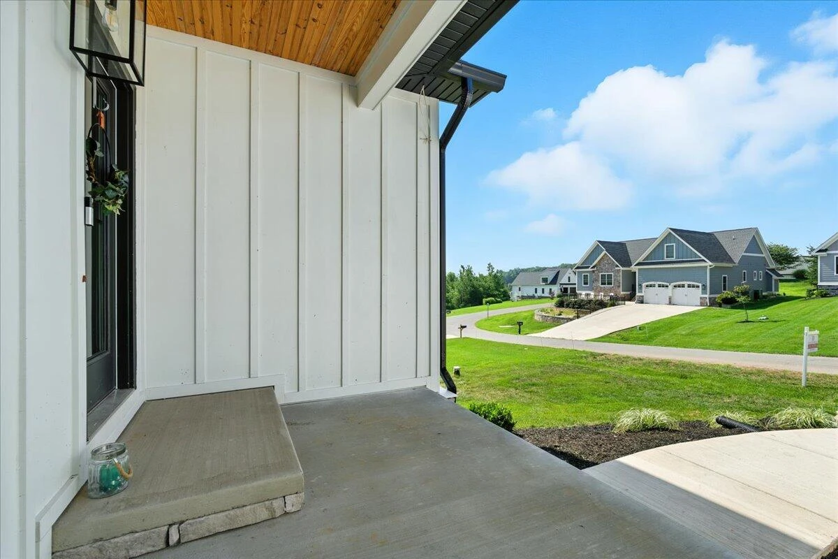 1037 Westerham CT - Photo 59