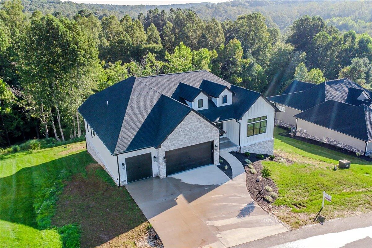 1037 Westerham CT - Photo 63