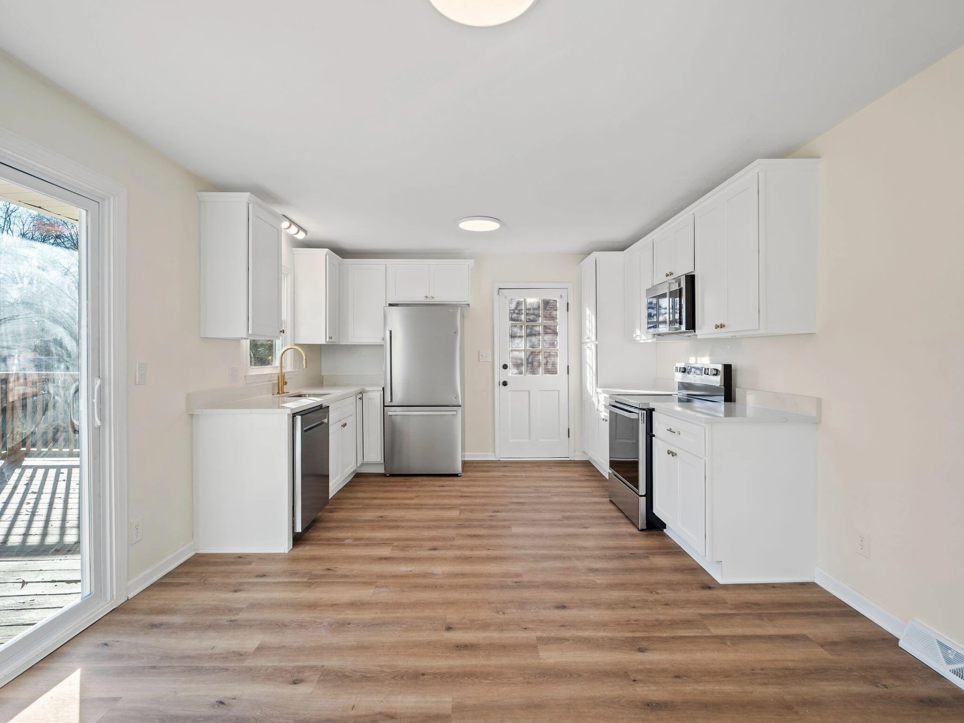 2974 Penn Forest BLVD - Photo 12