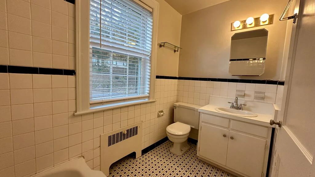 303 Rives RD - Photo 18