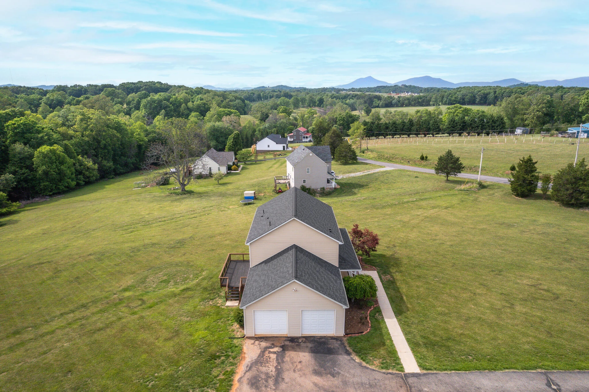 2683 Five Forks RD - Photo 35
