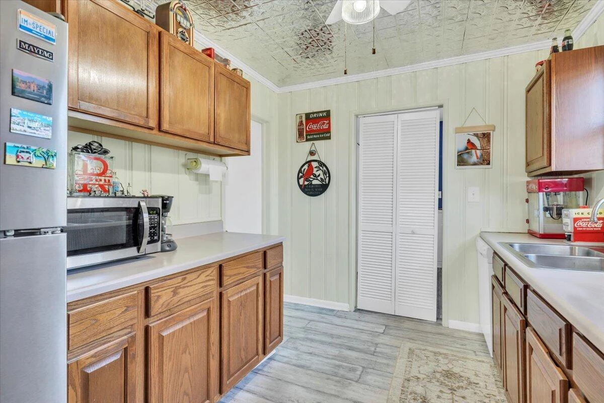 4820 Rutgers ST NW - Photo 11