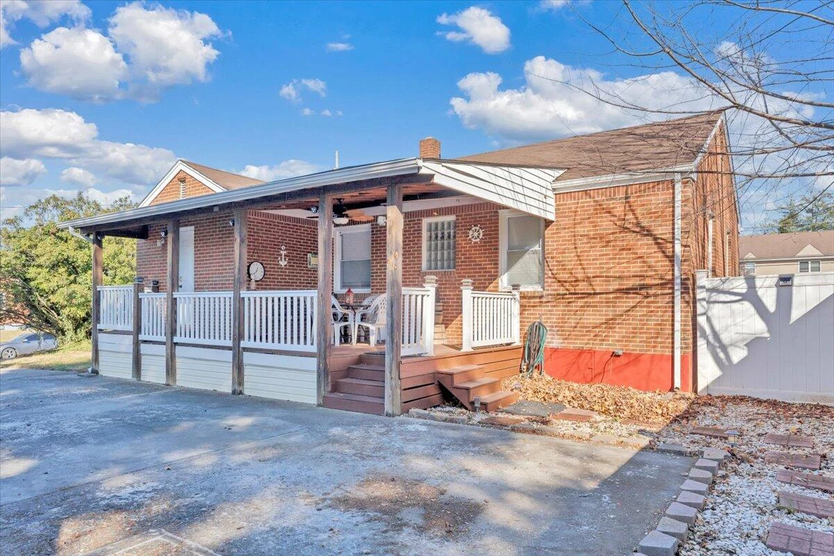 4820 Rutgers ST NW - Photo 36