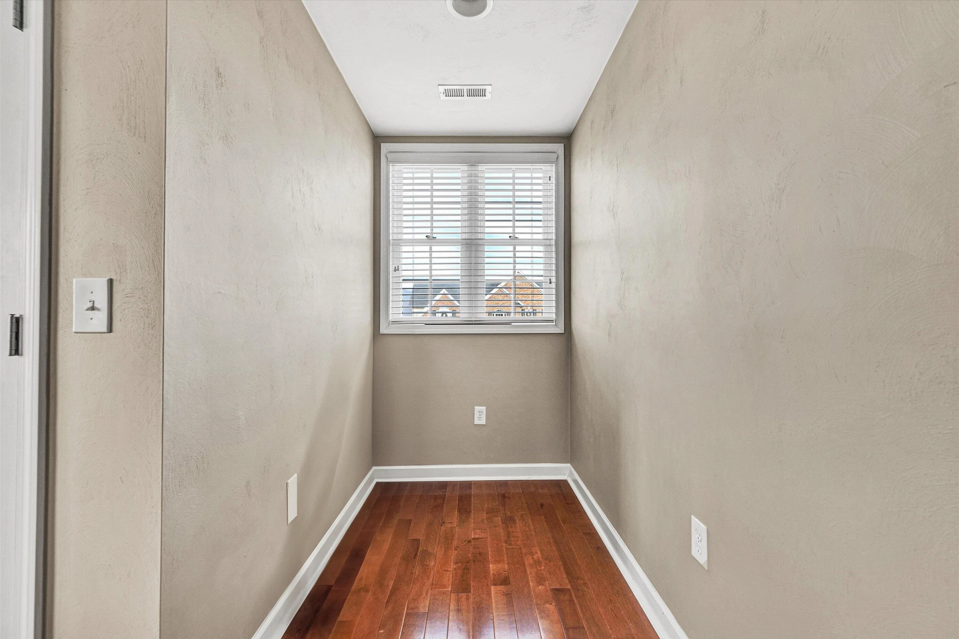 2158 River Oaks DR - Photo 45