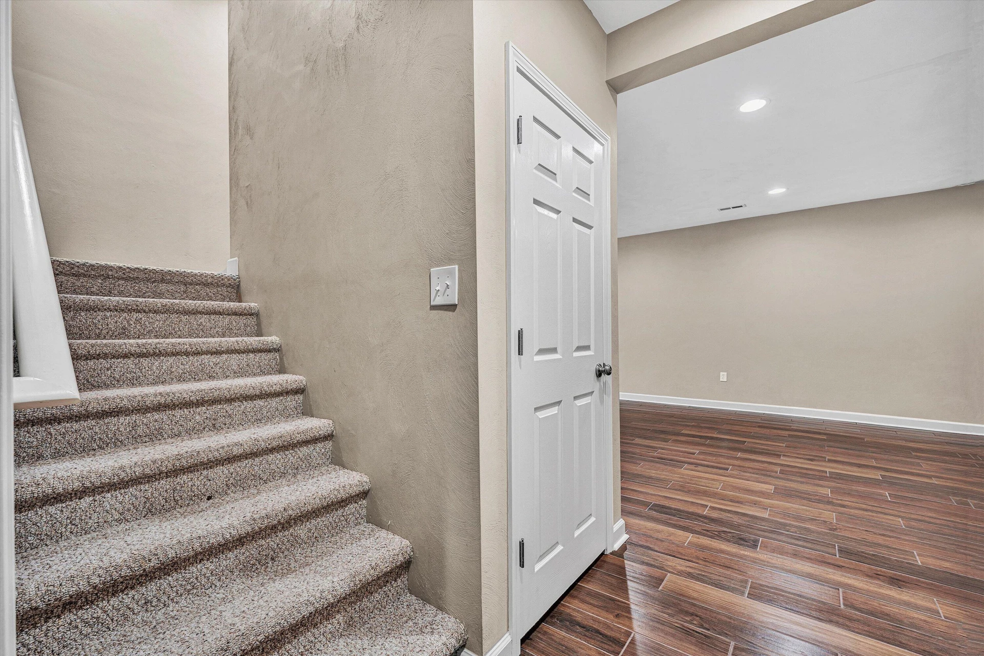 2158 River Oaks DR - Photo 46