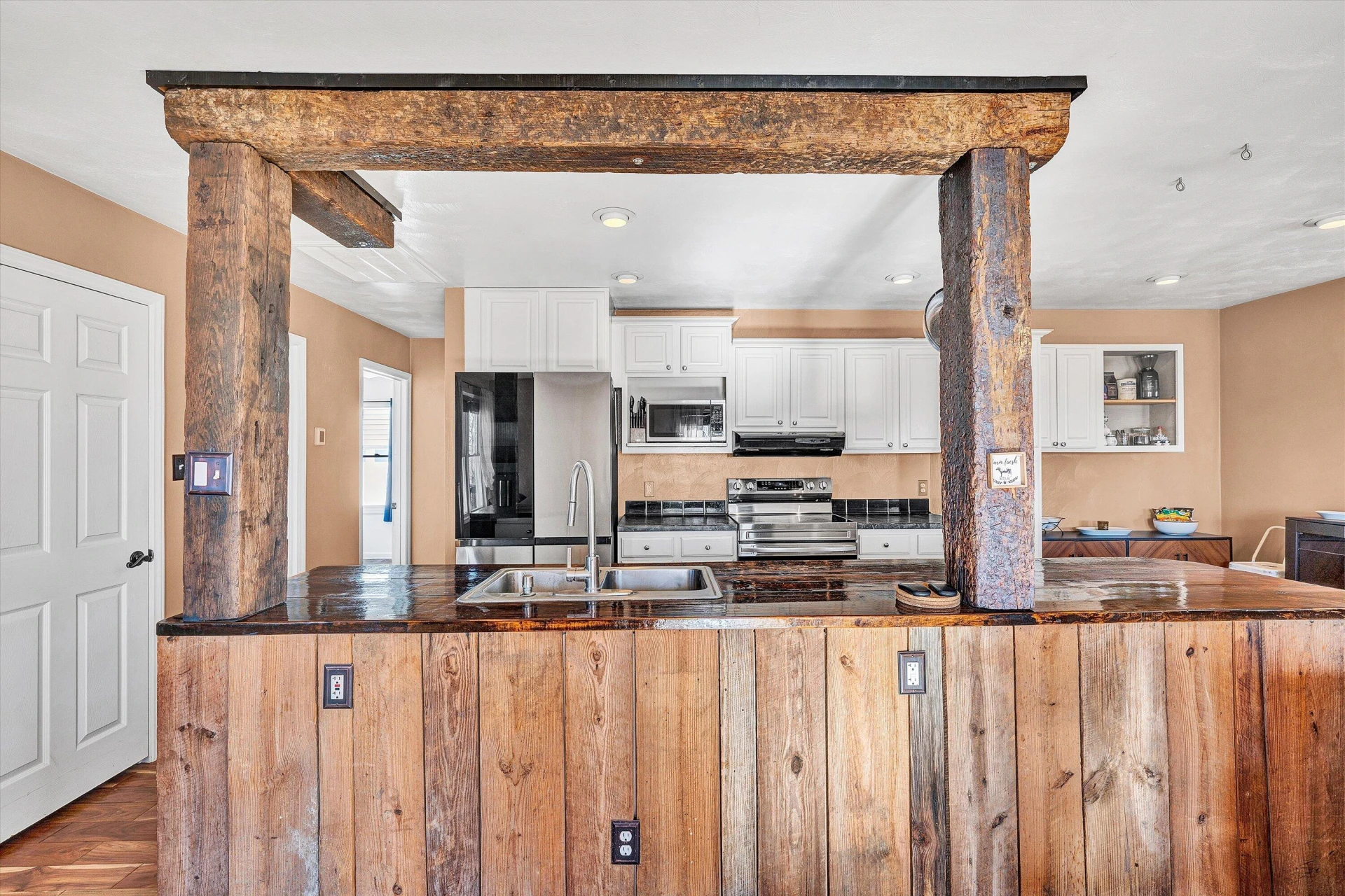 1311 Walnut Shell DR - Photo 23