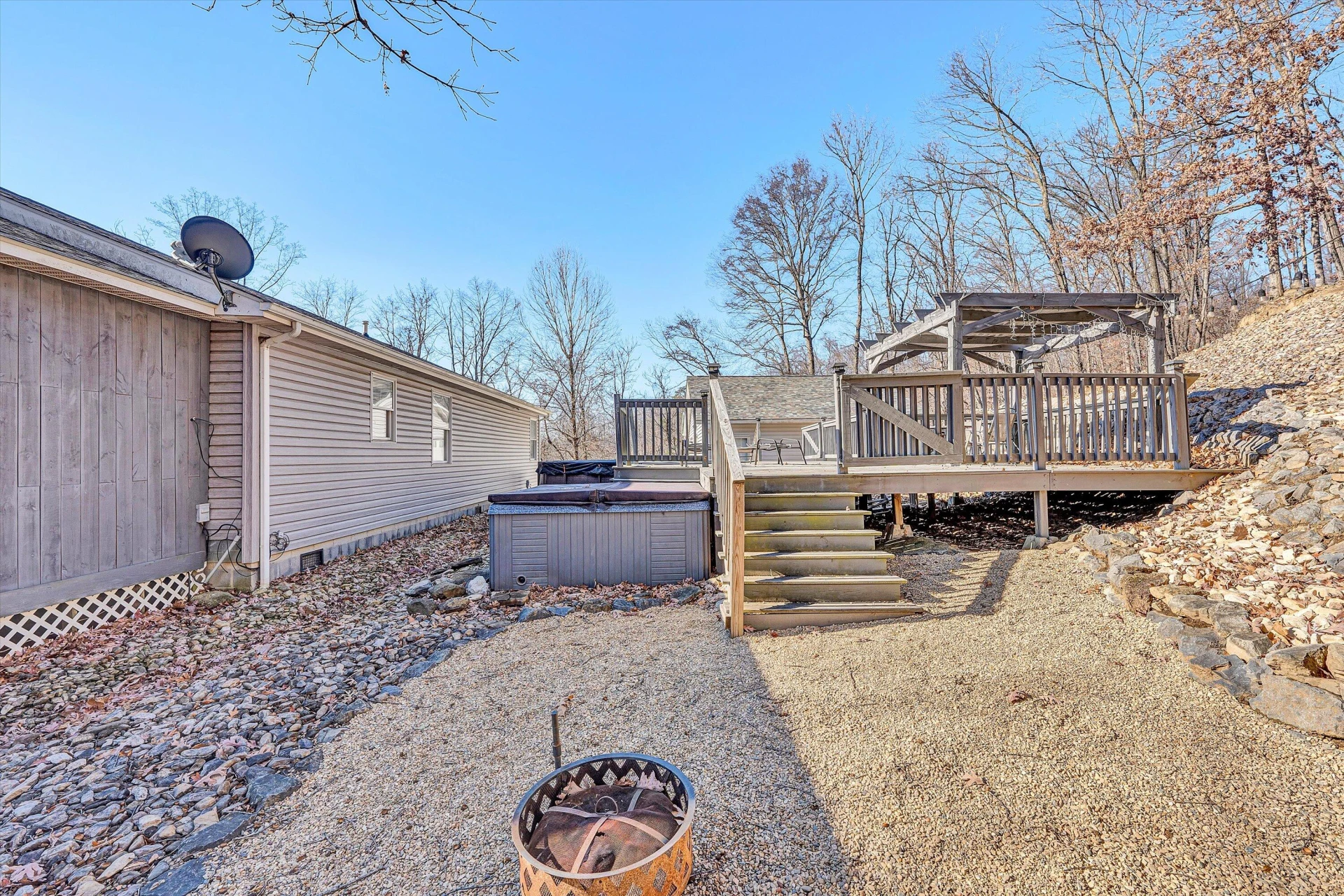 1311 Walnut Shell DR - Photo 35