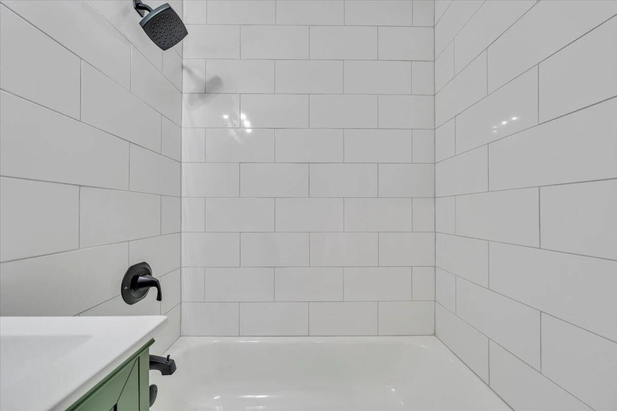 1004 26th ST SW - Photo 17