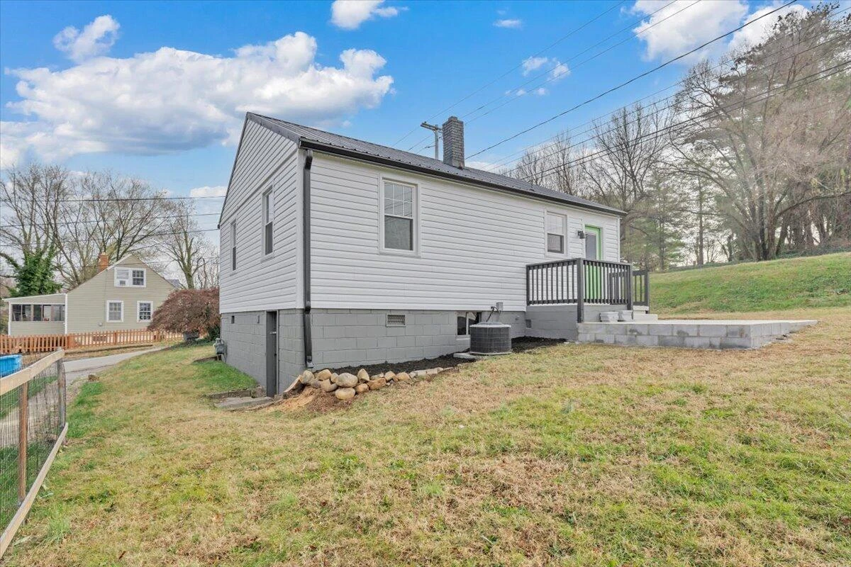 1004 26th ST SW - Photo 21