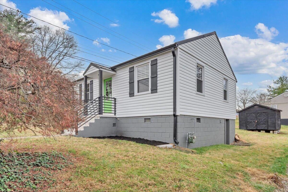 1004 26th ST SW - Photo 26