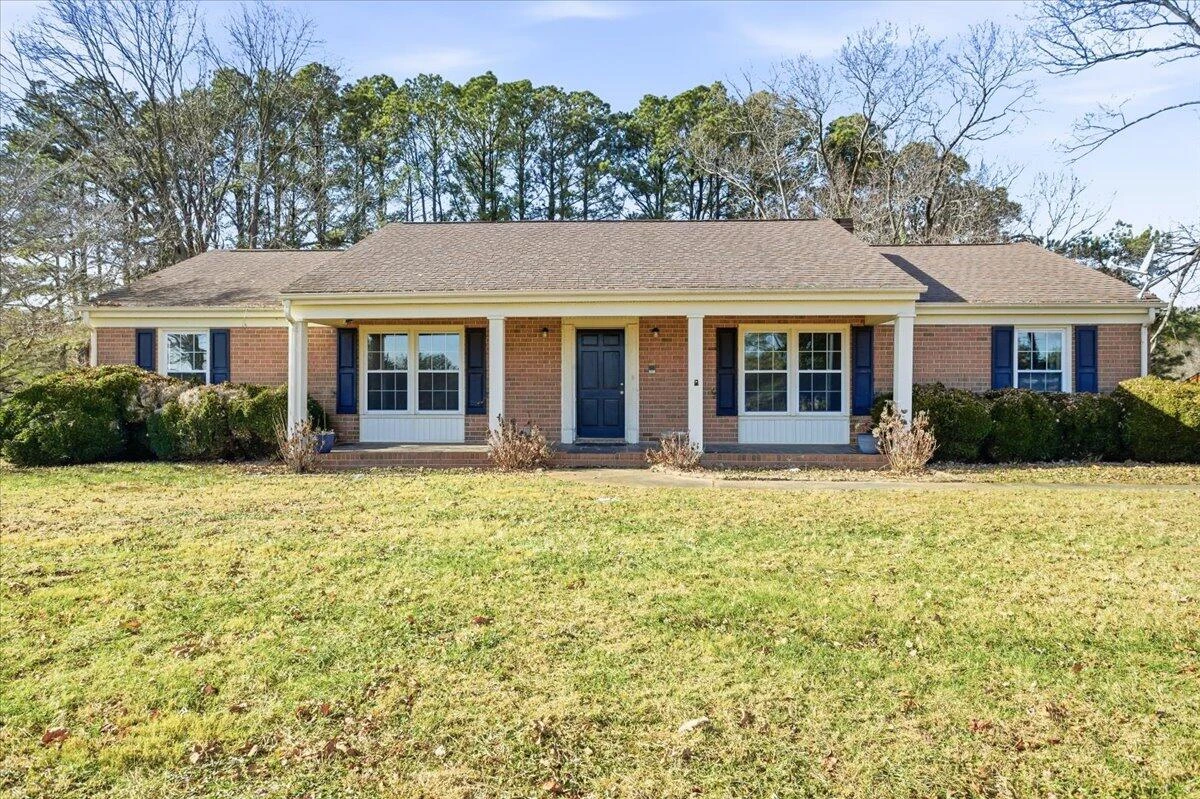 2127/2129 Moneta RD
