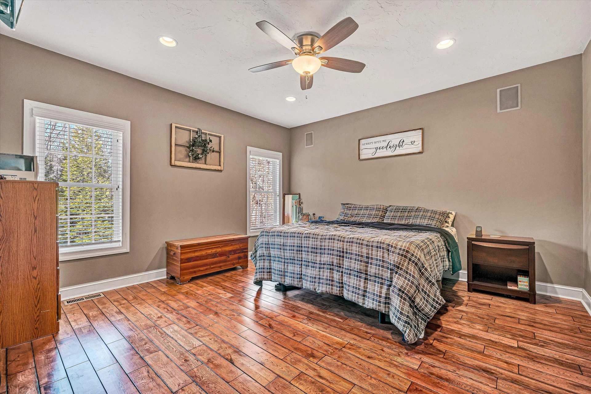 225 Woods Edge DR - Photo 19