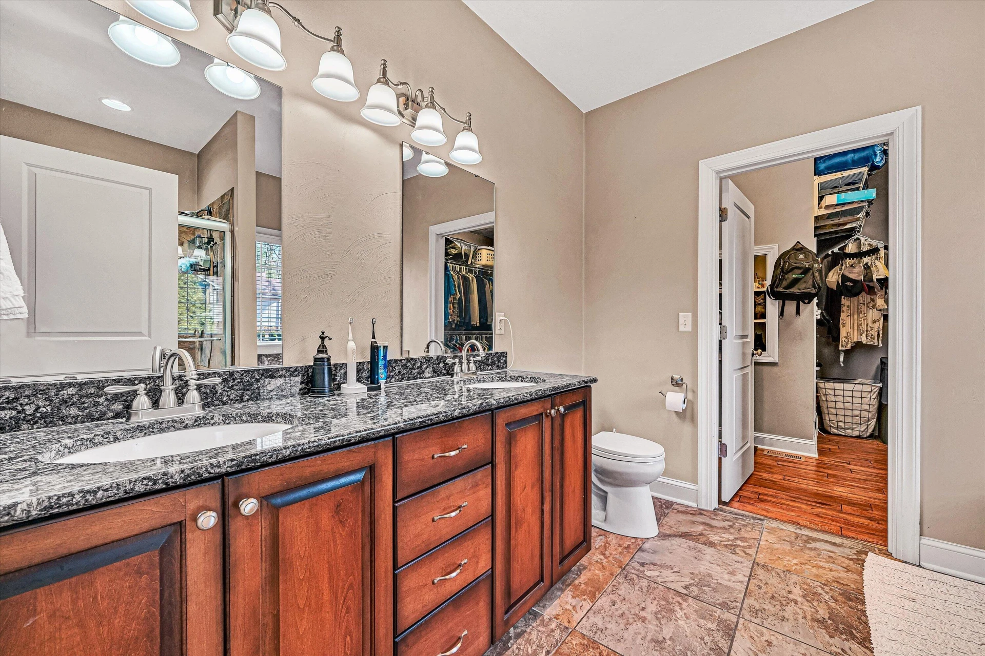 225 Woods Edge DR - Photo 21