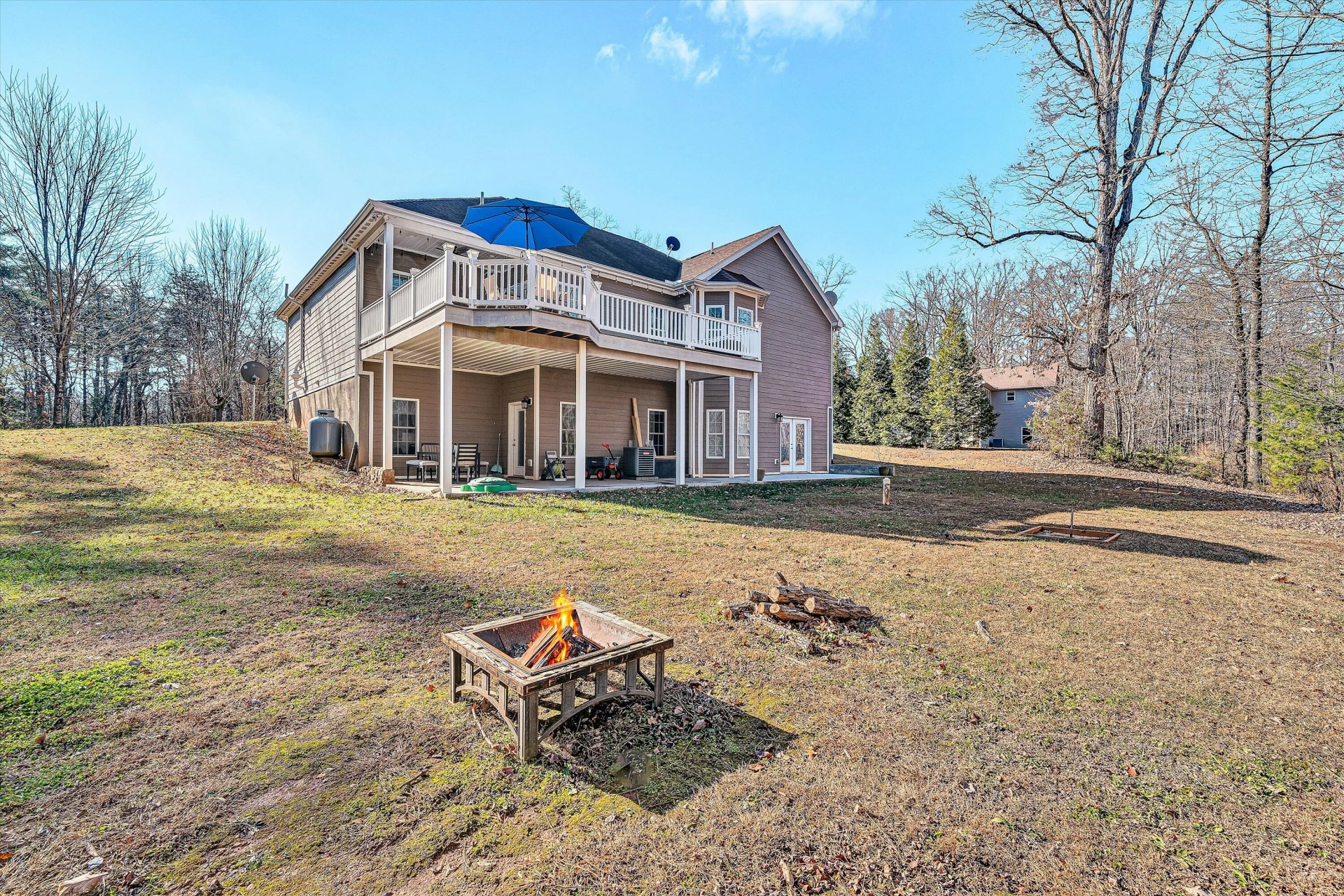 225 Woods Edge DR - Photo 39