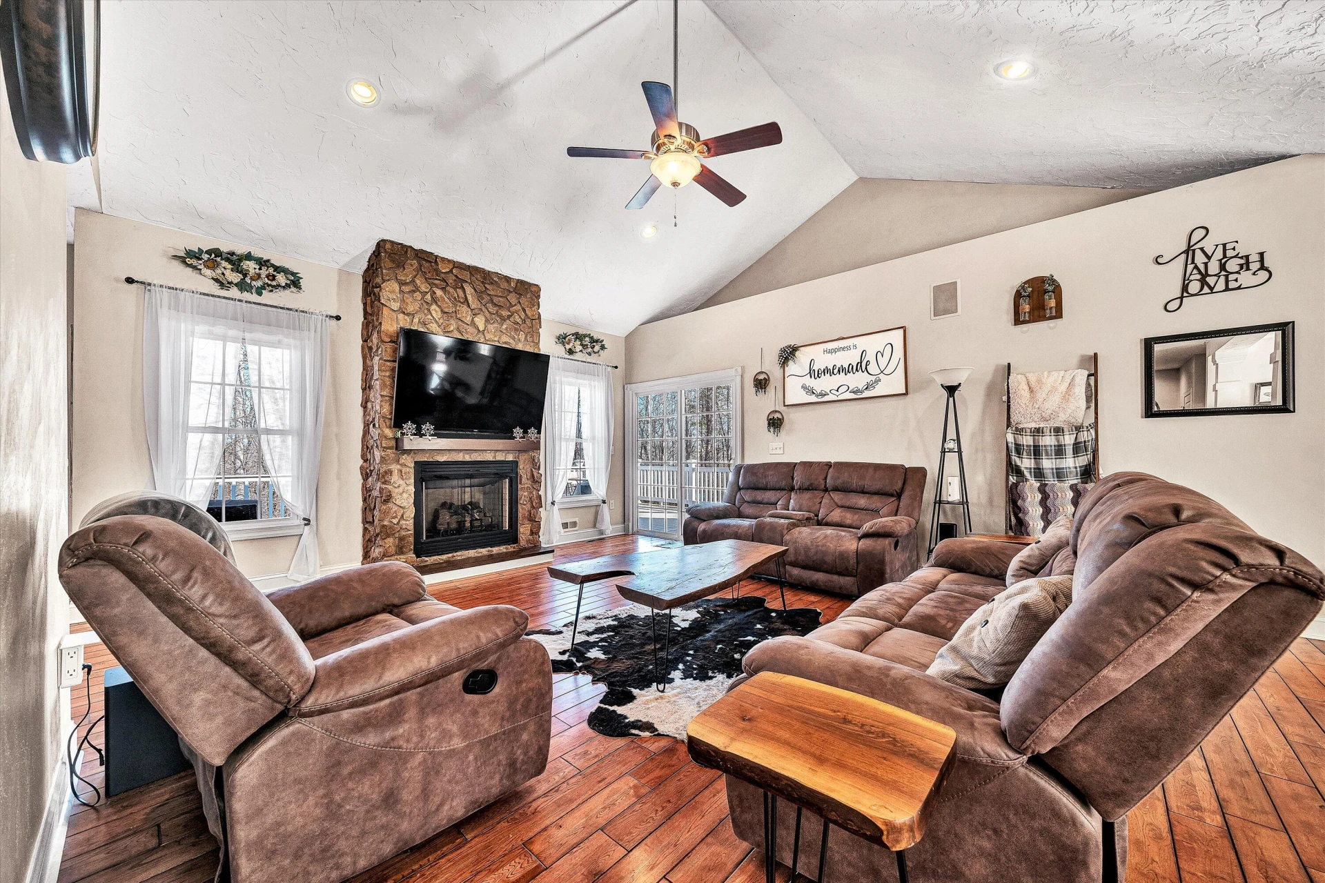 225 Woods Edge DR - Photo 10