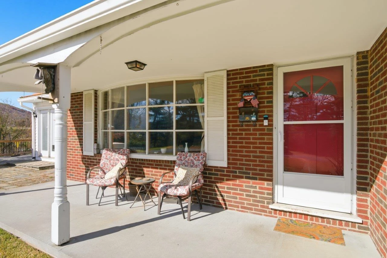 200 Douglas LN - Photo 27