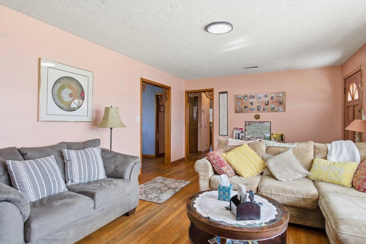 200 Douglas LN - Photo 8