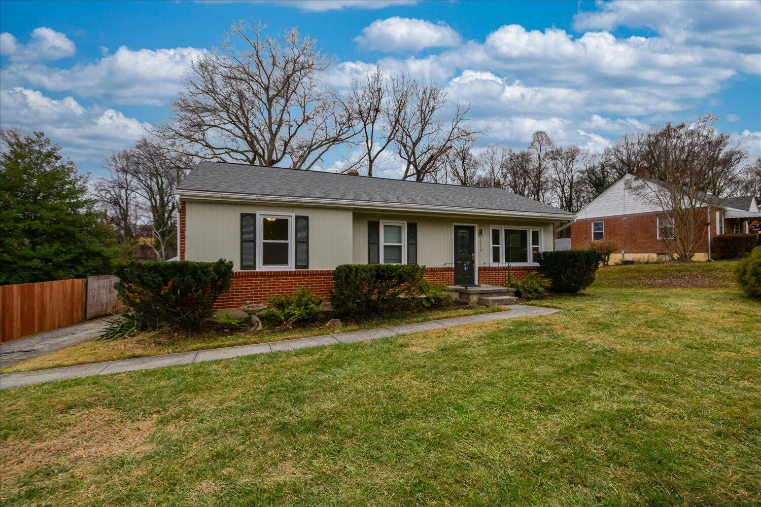 4846 Showalter RD NW