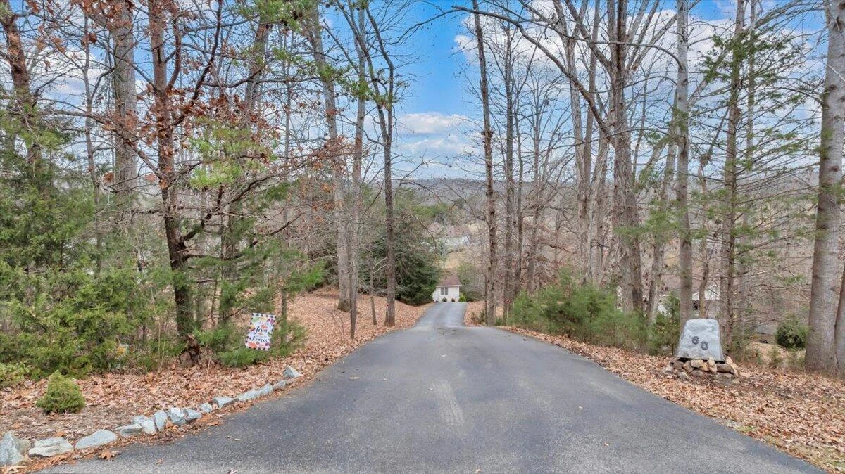 60 Cameron CIR - Photo 10