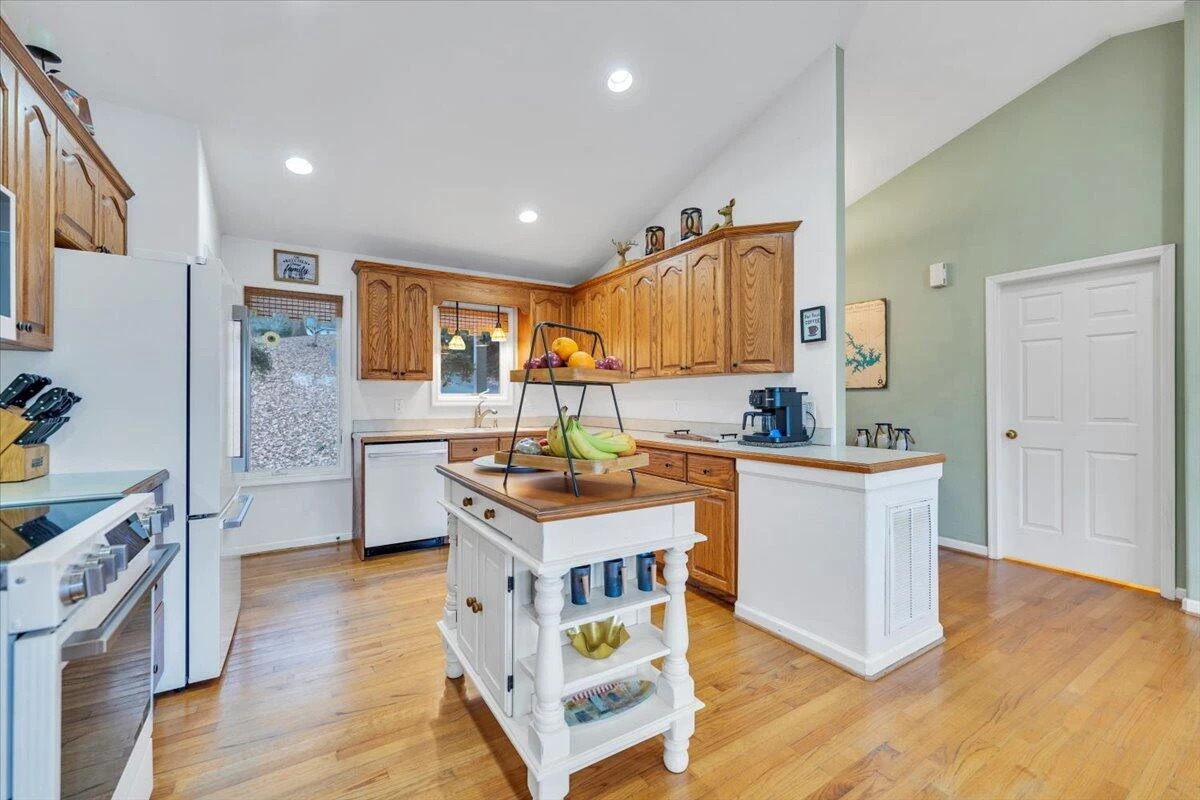 60 Cameron CIR - Photo 29