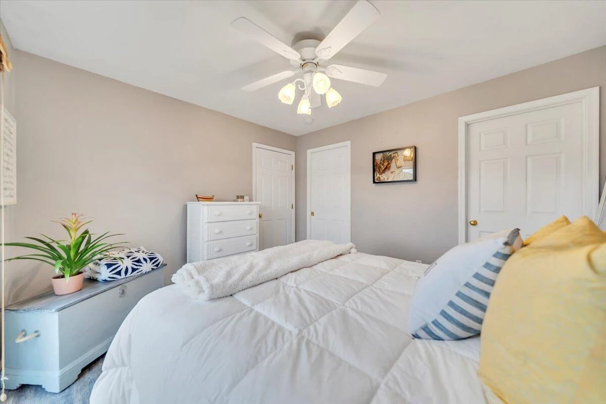 60 Cameron CIR - Photo 32